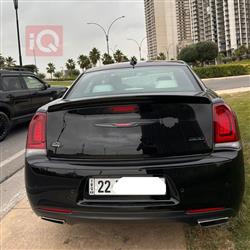 کرایسلەر 300